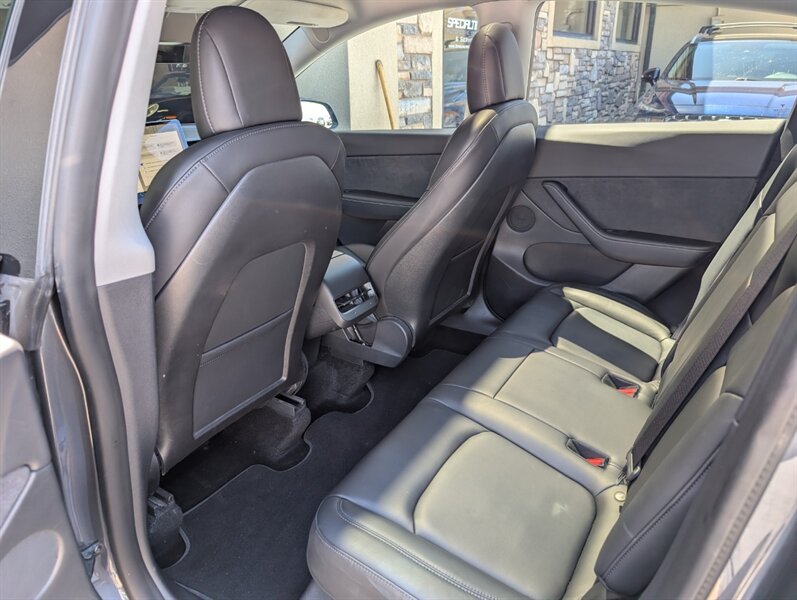2021 Tesla Model Y Long Range w/ Acceleration Boost - Photo 25 - Bountiful, UT 84010