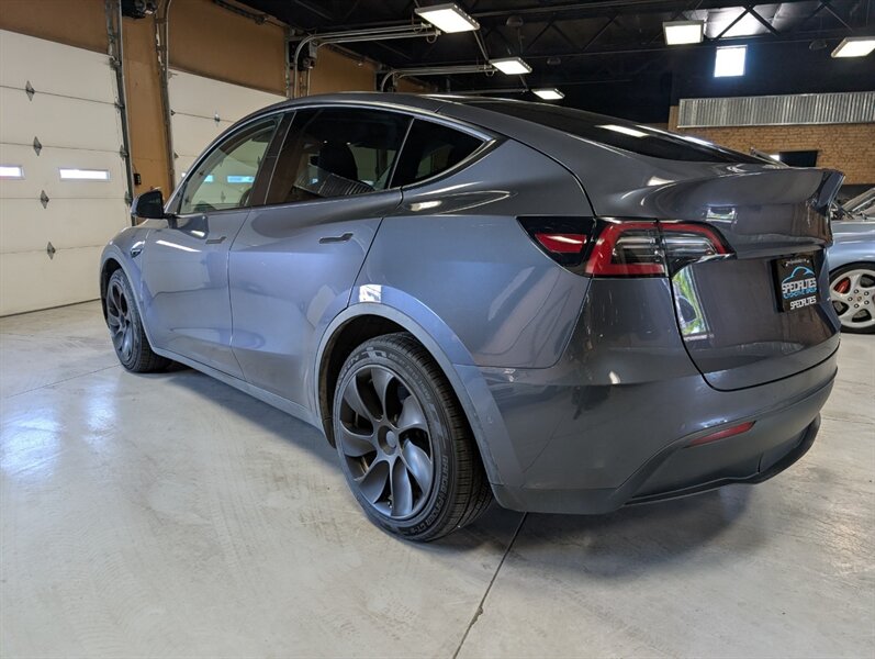 2021 Tesla Model Y Long Range w/ Acceleration Boost - Photo 8 - Bountiful, UT 84010