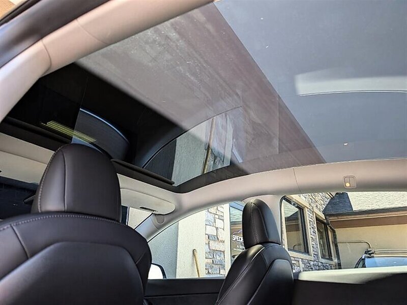2021 Tesla Model Y Long Range FSD Capable w/ Acceleration Boost - Photo 26 - Bountiful, UT 84010
