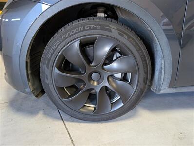 2021 Tesla Model Y Long Range w/ Acceleration Boost - Photo 15 - Bountiful, UT 84010
