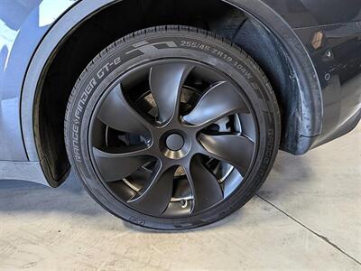 2021 Tesla Model Y Long Range FSD Capable w/ Acceleration Boost - Photo 14 - Bountiful, UT 84010
