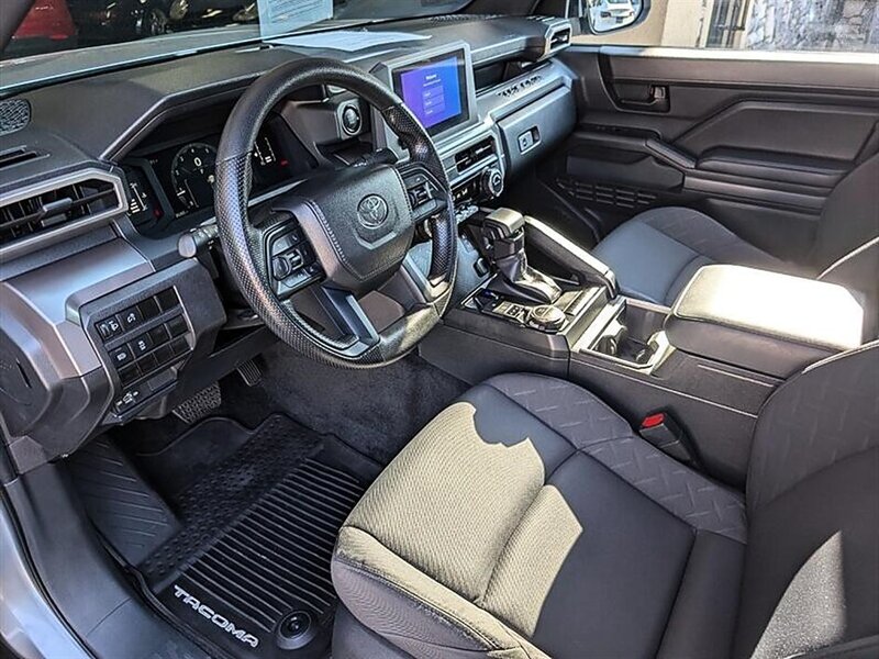 2024 Toyota Tacoma SR5 - Photo 2 - Bountiful, UT 84010