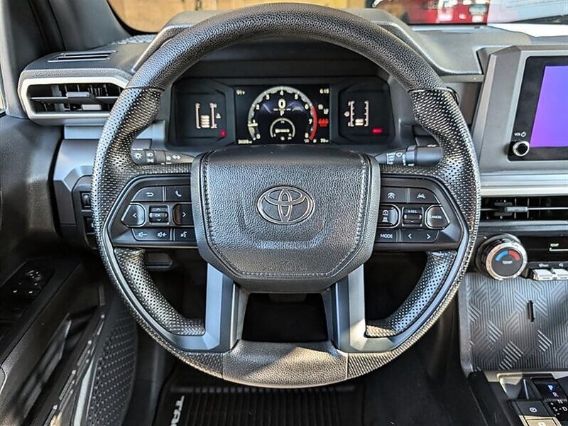 2024 Toyota Tacoma SR5 - Photo 20 - Bountiful, UT 84010