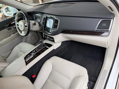 2019 Volvo XC90 T5 Momentum   - Photo 6 - St. George, UT 84770-2625