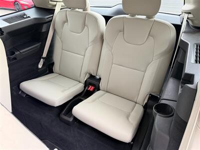 2019 Volvo XC90 T5 Momentum   - Photo 16 - St. George, UT 84770-2625