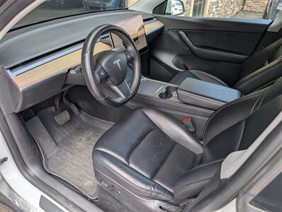 2022 Tesla Model Y Long Range - Photo 2 - Bountiful, UT 84010
