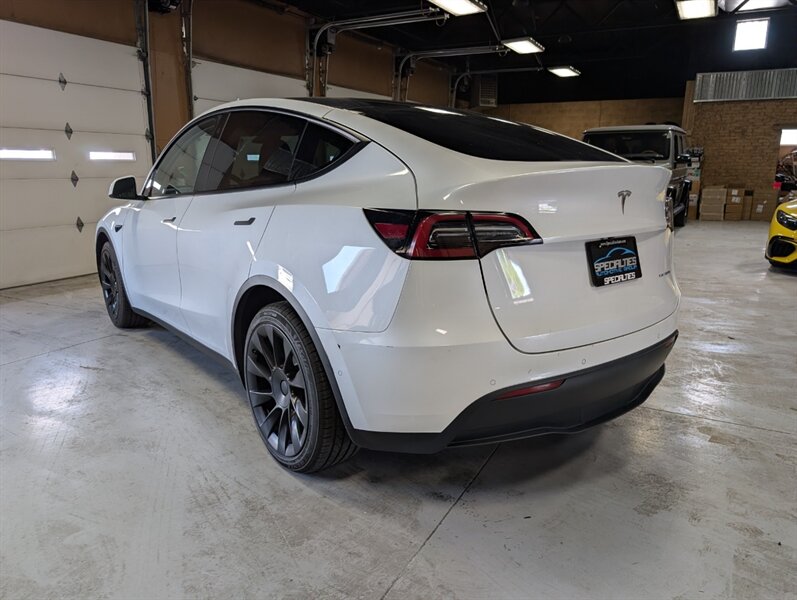 2022 Tesla Model Y Long Range - Photo 8 - Bountiful, UT 84010