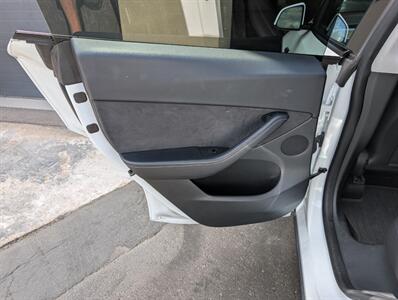 2022 Tesla Model Y Long Range - Photo 23 - Bountiful, UT 84010