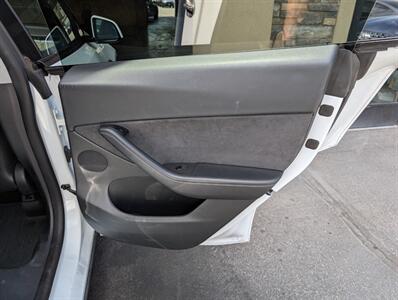 2022 Tesla Model Y Long Range - Photo 26 - Bountiful, UT 84010