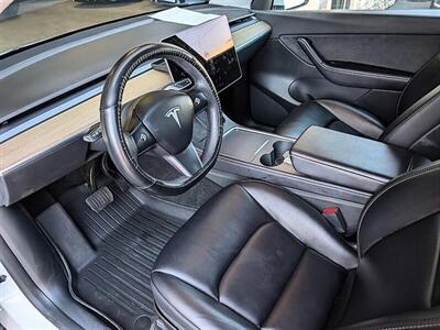 2022 Tesla Model Y Long Range   - Photo 2 - Bountiful, UT 84010