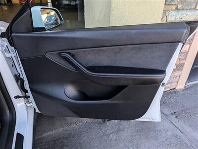 2022 Tesla Model Y Long Range   - Photo 29 - Bountiful, UT 84010