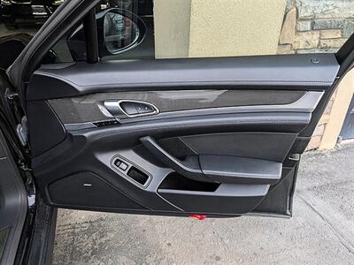 2015 Porsche Panamera GTS  AWD - Photo 27 - Bountiful, UT 84010