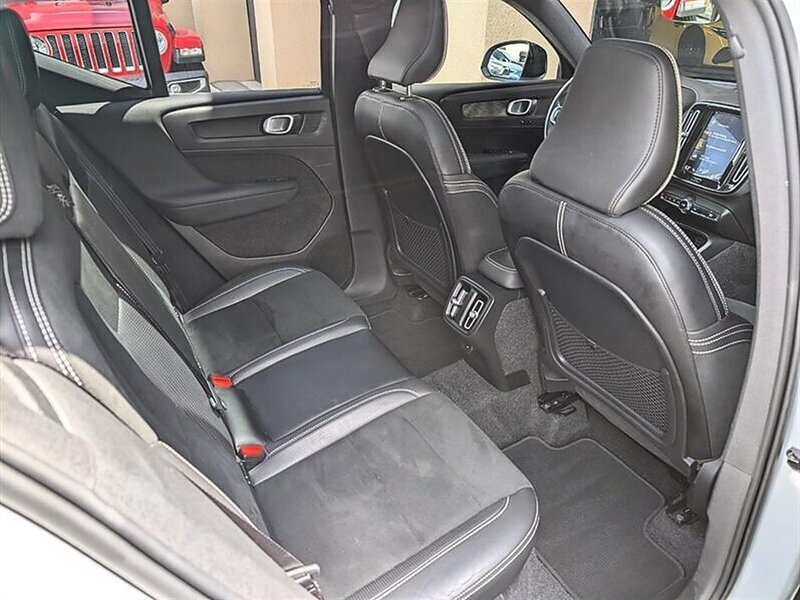 2019 Volvo XC40 T5 R-Design - Photo 29 - Bountiful, UT 84010