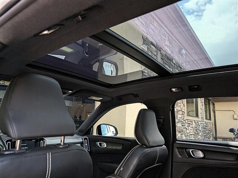 2019 Volvo XC40 T5 R-Design - Photo 27 - Bountiful, UT 84010