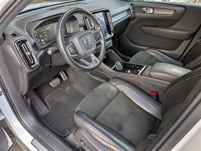2019 Volvo XC40 T5 R-Design - Photo 2 - Bountiful, UT 84010