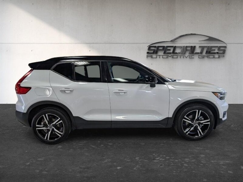 2019 Volvo XC40 T5 R-Design - Photo 12 - Bountiful, UT 84010