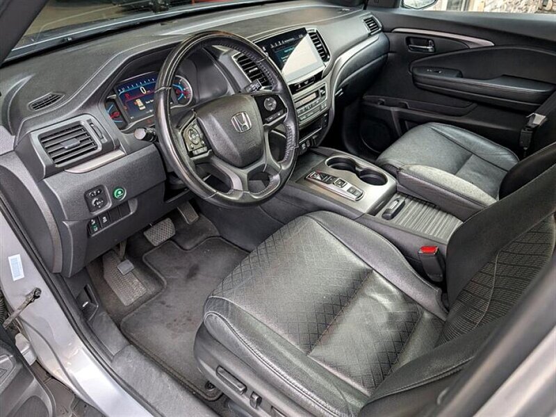 2021 Honda Passport EX-L   - Photo 2 - Bountiful, UT 84010