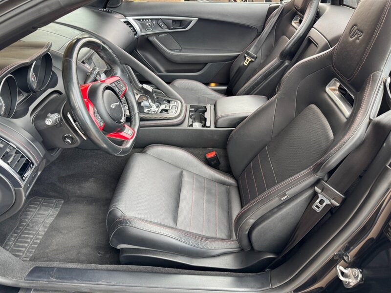 2018 Jaguar F-TYPE R - Photo 9 - St. George, UT 84770-2625