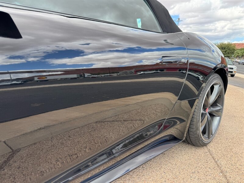 2018 Jaguar F-TYPE R - Photo 24 - St. George, UT 84770-2625