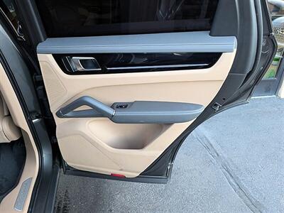 2023 Porsche Cayenne Platinum Edition - Photo 28 - Bountiful, UT 84010