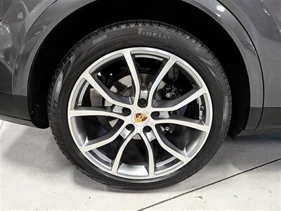 2023 Porsche Cayenne Platinum Edition - Photo 13 - Bountiful, UT 84010