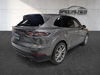 2023 Porsche Cayenne Platinum Edition - Photo 10 - Bountiful, UT 84010