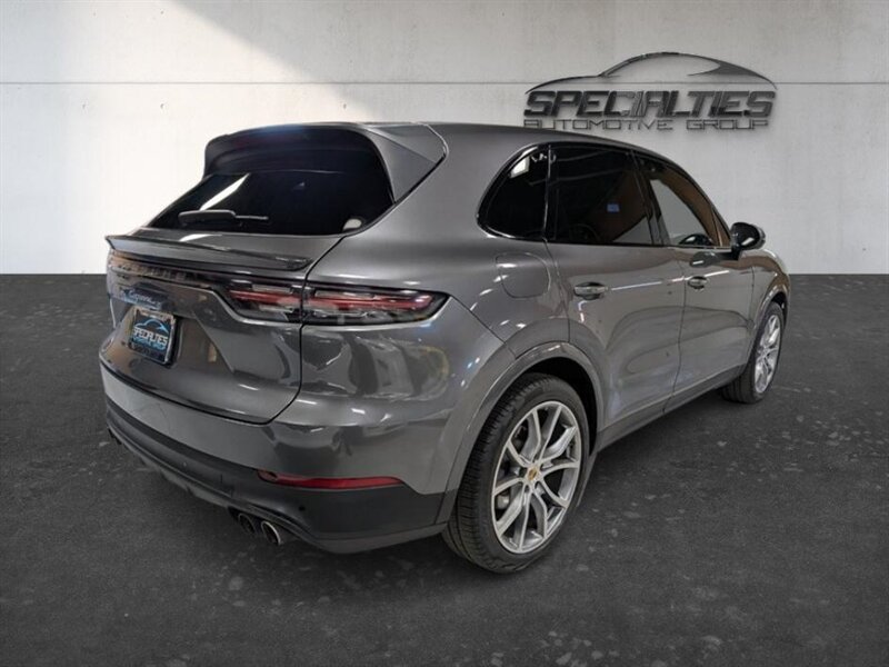 2023 Porsche Cayenne Platinum Edition - Photo 10 - Bountiful, UT 84010