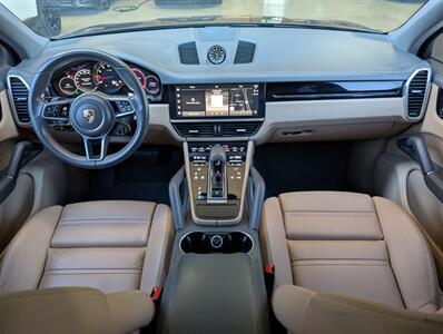 2023 Porsche Cayenne Platinum Edition   - Photo 3 - Bountiful, UT 84010