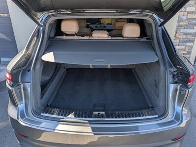 2023 Porsche Cayenne Platinum Edition   - Photo 32 - Bountiful, UT 84010