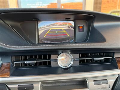 2017 Lexus ES 350   - Photo 45 - St. George, UT 84770-2625