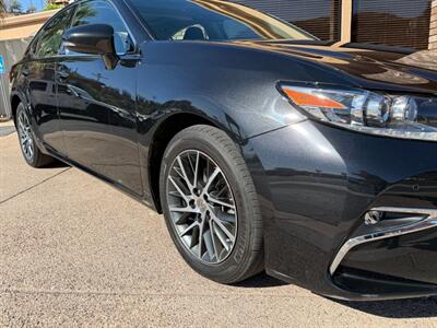 2017 Lexus ES 350   - Photo 21 - St. George, UT 84770-2625