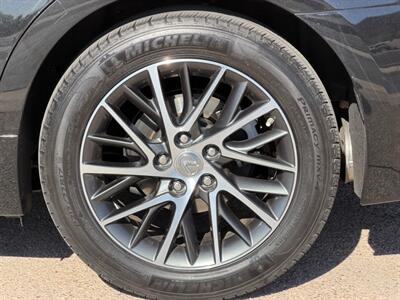 2017 Lexus ES 350   - Photo 35 - St. George, UT 84770-2625