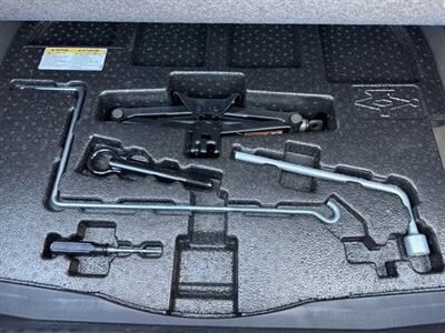 2017 Lexus ES 350   - Photo 43 - St. George, UT 84770-2625