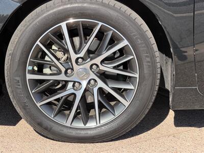 2017 Lexus ES 350   - Photo 34 - St. George, UT 84770-2625