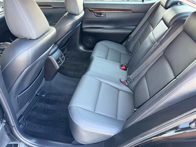 2017 Lexus ES 350   - Photo 11 - St. George, UT 84770-2625