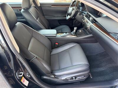 2017 Lexus ES 350   - Photo 13 - St. George, UT 84770-2625