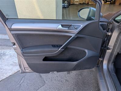 2015 Volkswagen e-Golf Limited Edition   - Photo 18 - Bountiful, UT 84010