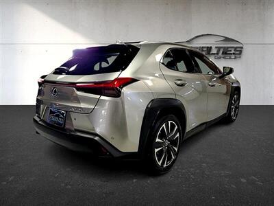 2021 Lexus UX 250h   - Photo 10 - St. George, UT 84770-2625