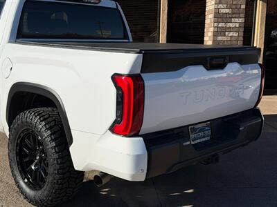 2022 Toyota Tundra SR5   - Photo 14 - St. George, UT 84770-2625