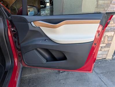 2021 Tesla Model X Long Range Plus   - Photo 29 - Bountiful, UT 84010