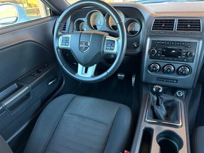 2013 Dodge Challenger R/T  6 Speed Manual - Photo 17 - St. George, UT 84770-2625