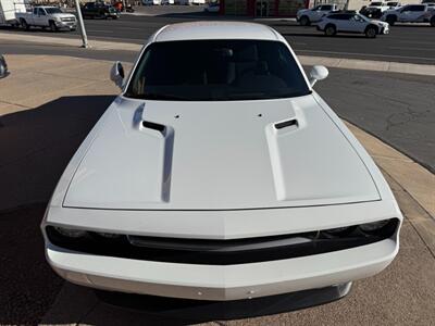 2013 Dodge Challenger R/T  6 Speed Manual - Photo 22 - St. George, UT 84770-2625