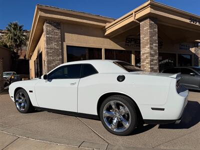 2013 Dodge Challenger R/T  6 Speed Manual - Photo 32 - St. George, UT 84770-2625