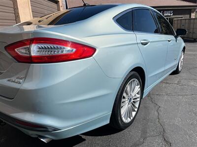 2014 Ford Fusion Hybrid SE   - Photo 24 - St. George, UT 84770-2625