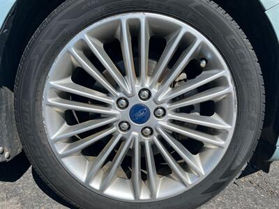 2014 Ford Fusion Hybrid SE   - Photo 38 - St. George, UT 84770-2625