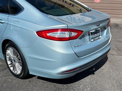2014 Ford Fusion Hybrid SE   - Photo 14 - St. George, UT 84770-2625
