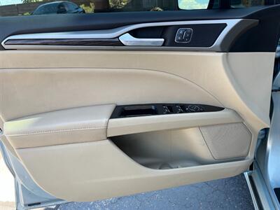 2014 Ford Fusion Hybrid SE   - Photo 47 - St. George, UT 84770-2625