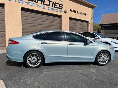 2014 Ford Fusion Hybrid SE   - Photo 6 - St. George, UT 84770-2625
