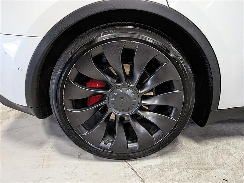 2022 Tesla Model Y Performance - Photo 13 - Bountiful, UT 84010