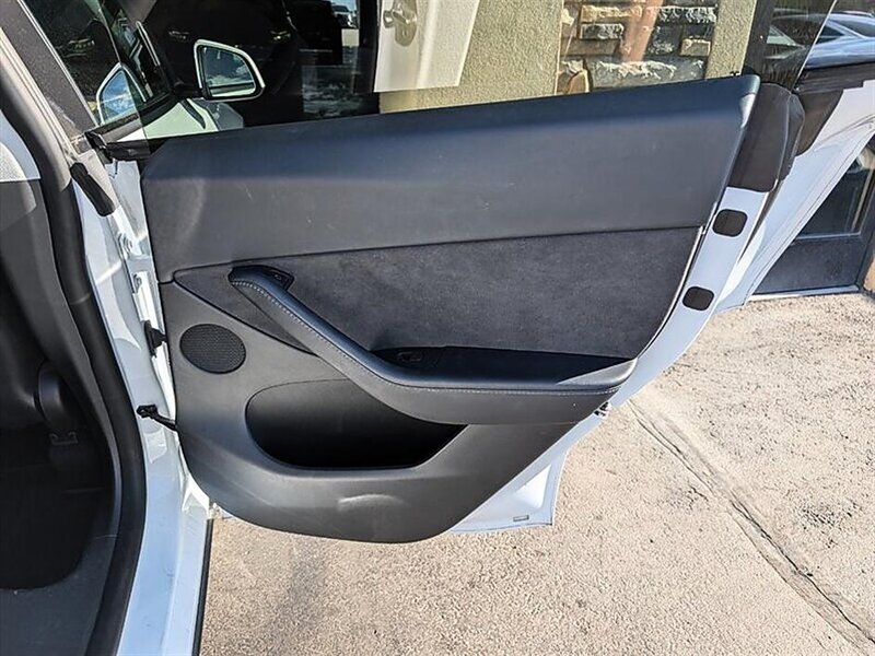 2022 Tesla Model Y Performance - Photo 27 - Bountiful, UT 84010